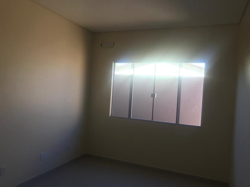 Casa à venda com 1 quarto, 66m² - Foto 4