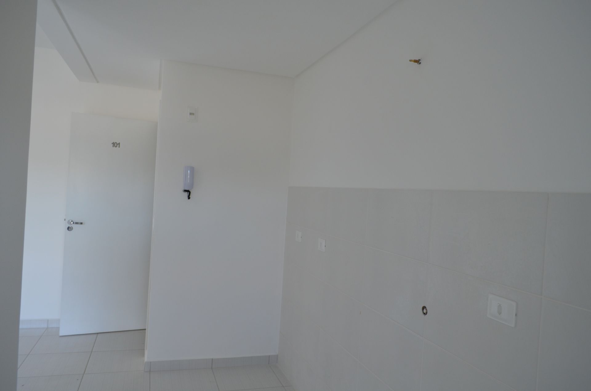 Apartamento à venda com 2 quartos, 64m² - Foto 28