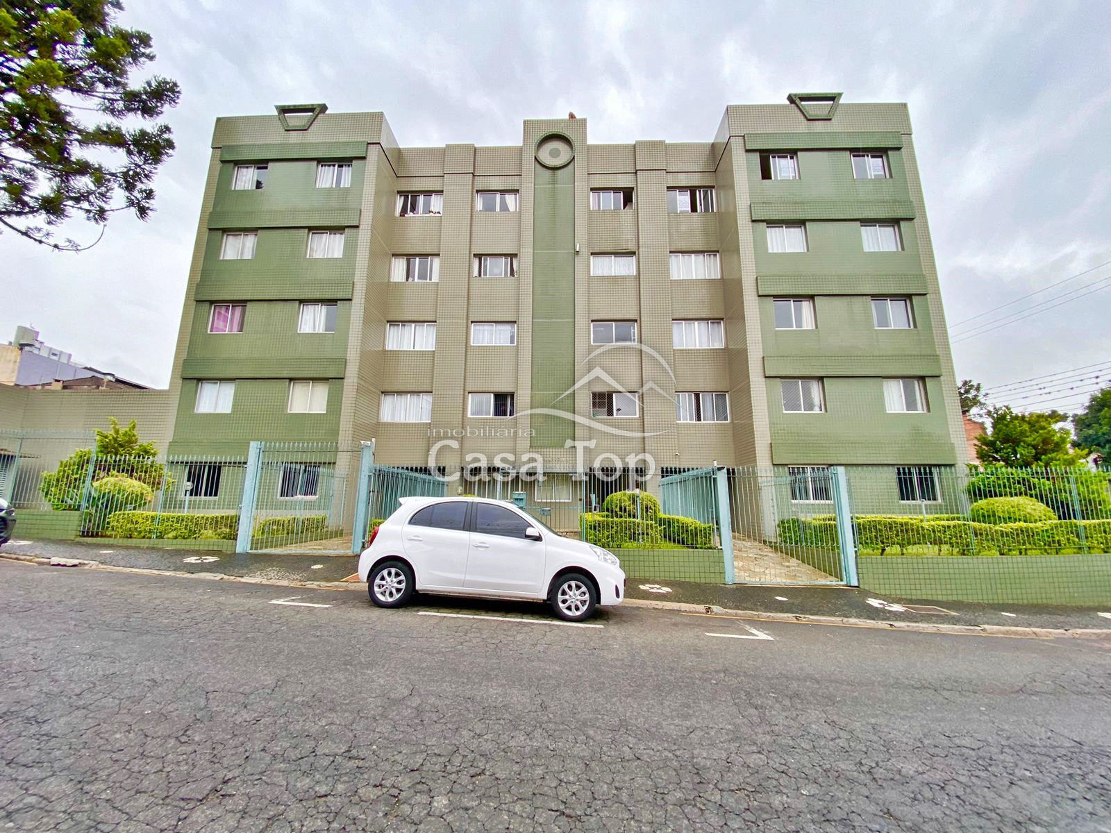 Apartamento à venda Edifício Marselha - Centro