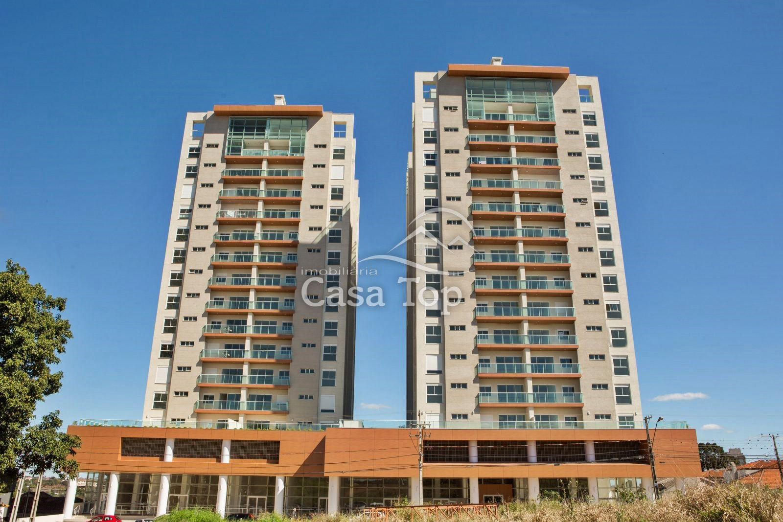 Apartamento mobiliado à venda Edifício Torres Cezanne - Oficinas