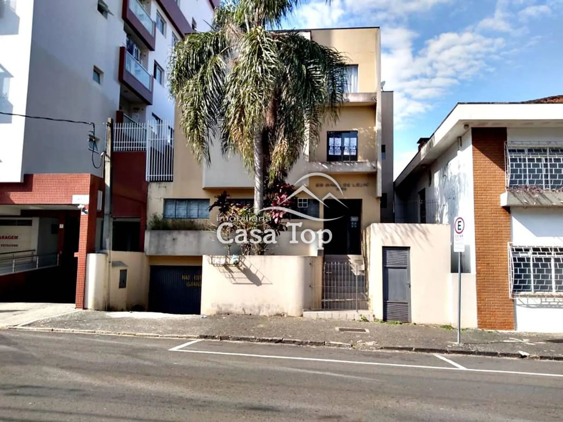 Apartamento à venda Edifício Raul de Leoni - Centro