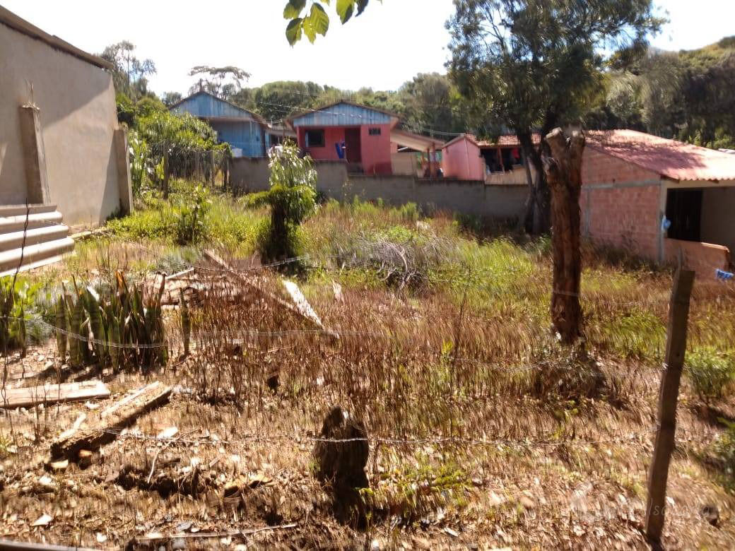 Terreno à venda Lacerda