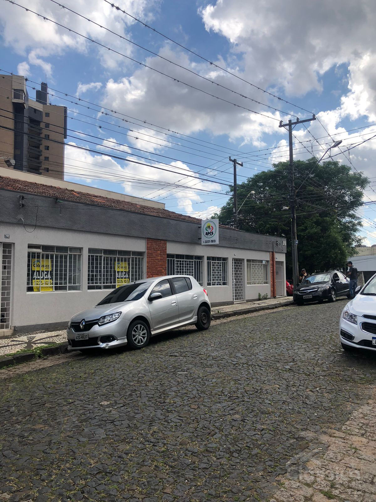 Casa para locação no Centro - Disponível 26/03/25