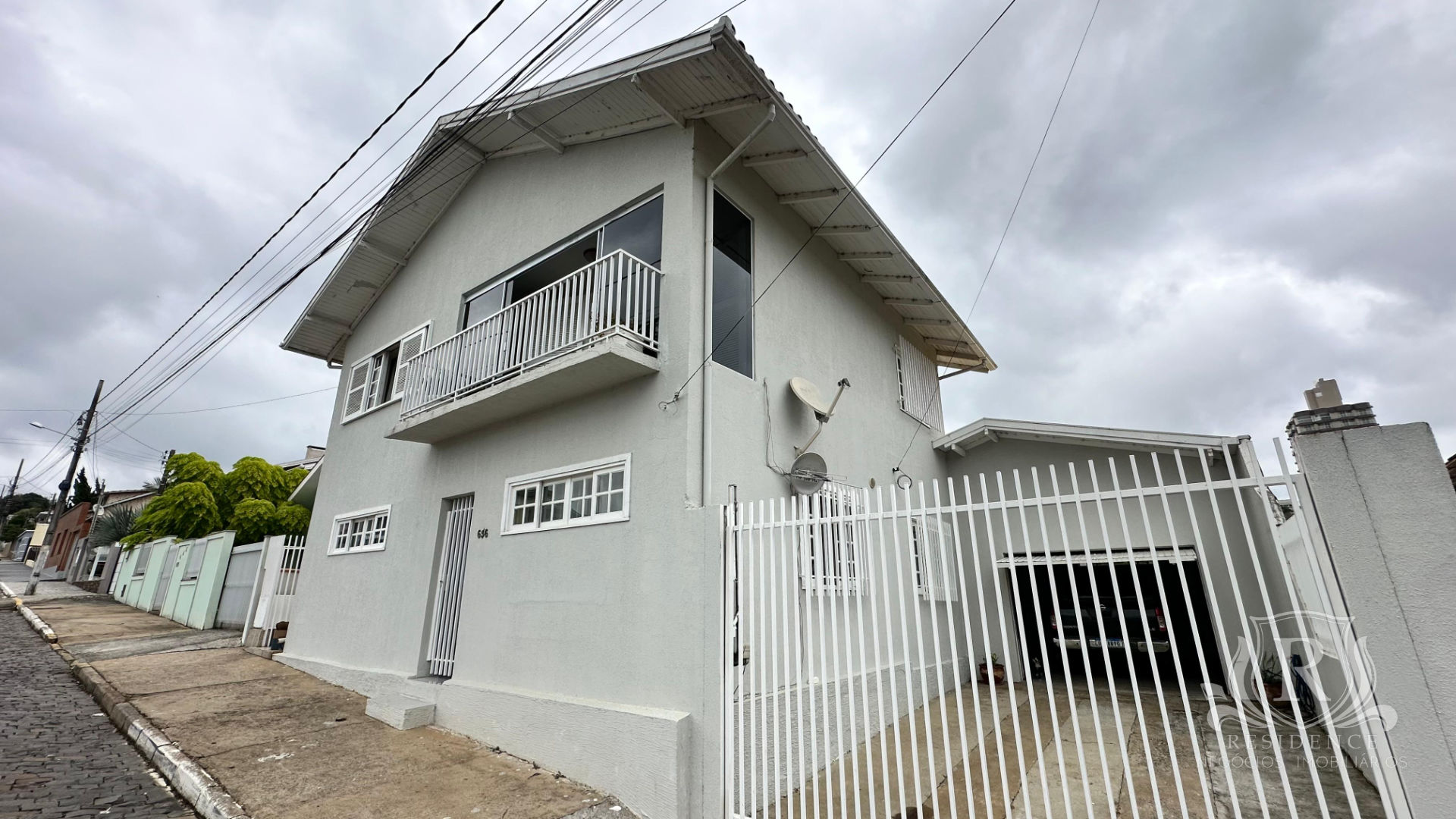 Sobrado à Venda no bairro Vila Ferroviária