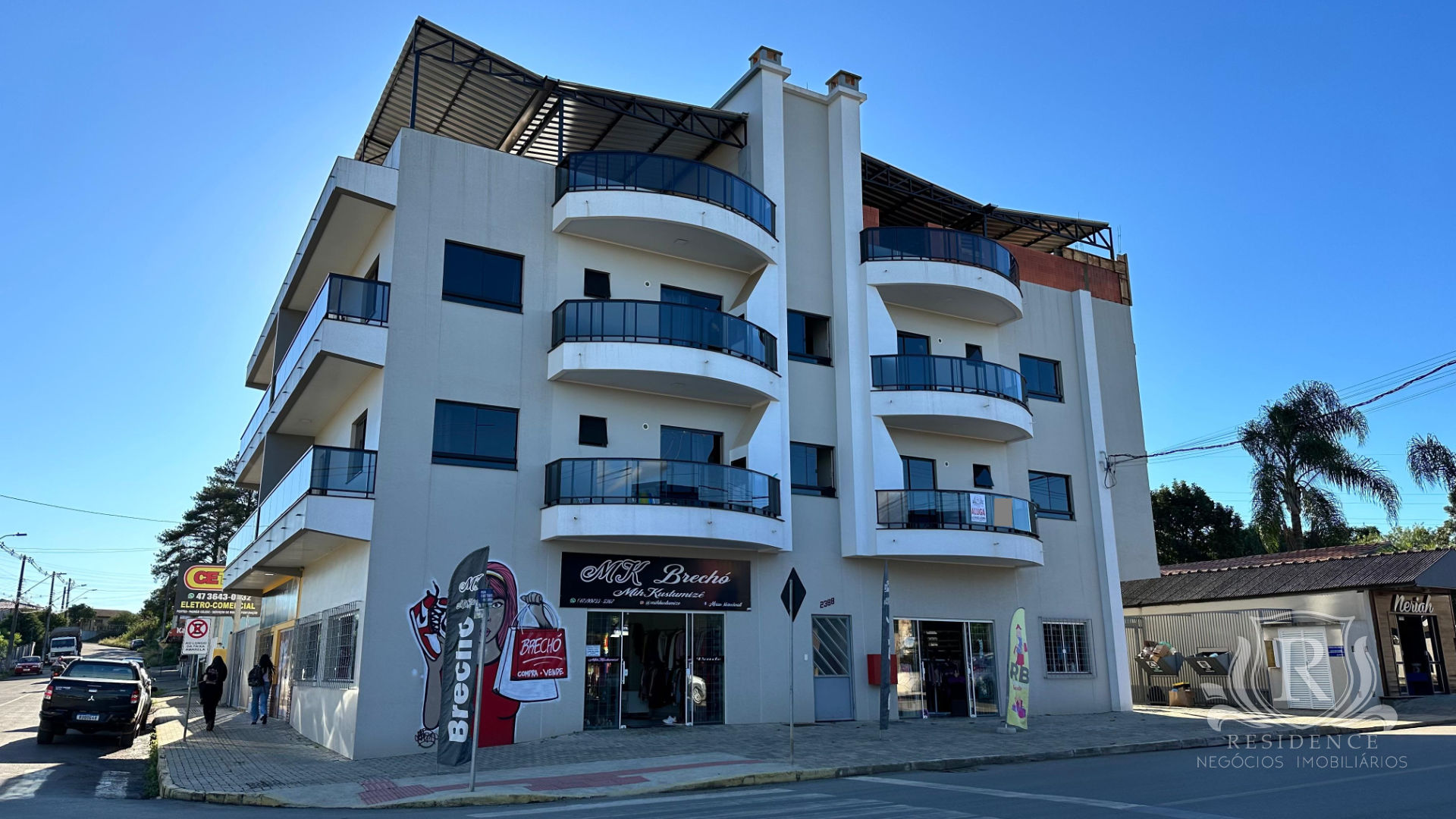 Apartamento semi mobiliado à Locação no bairro Vila Nova