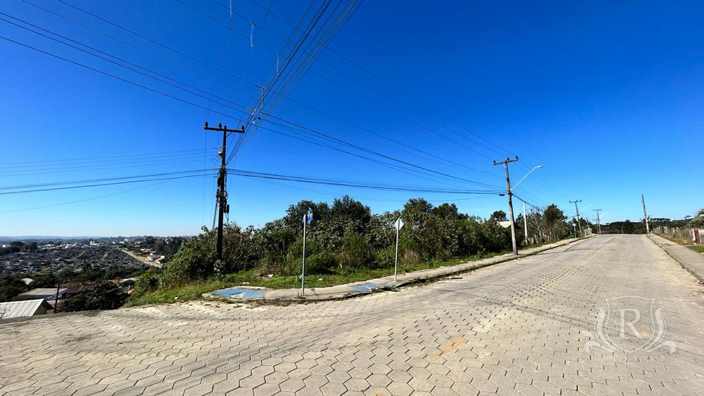 Terreno de esquina à Venda no bairro Vila Ivete