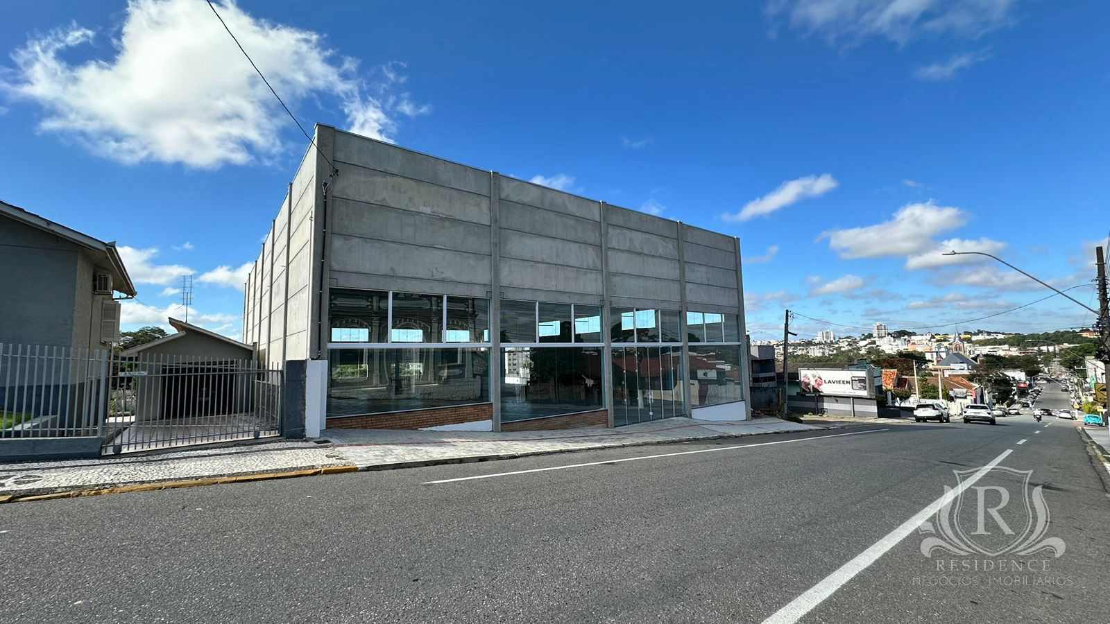 Barracão comercial à Locação no centro de Rio Negro - PR